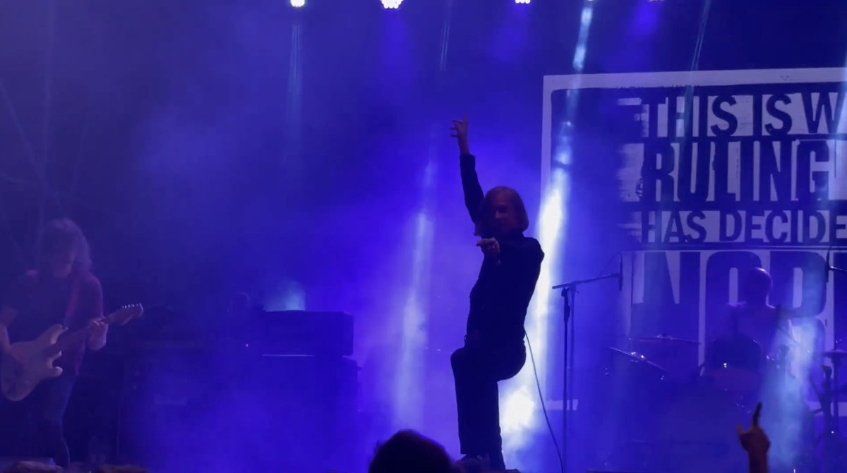 Su #extramusicmagazine  il mio report del concerto dei #Refused al #BayFest2025 👇

xtm.it/DettaglioMonog…

E su Vez Magazine un altro mio articolo sul festival 👇

vezmagazine.it/live/bay-fest-…
