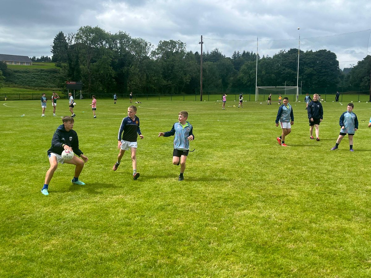 CorkGDAPatSprat's tweet photo. Well done to Niall and his team of Coaches and Helpers on running a very enjoyable #culcamp @ballydesmondgaa great numbers out all week.
@DuhallowGAA @OfficialCorkGAA @DuhallowGAA @KelloggCompany @SLuachra https://t.co/0FqmDnVj3a