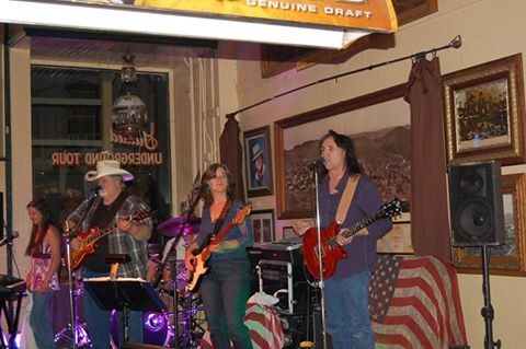 SilverwingTunes's tweet photo. Tonight, I will play solo at open mic, it's my way of continuing the life I had with Mel before COVID took him away, I am grateful for all the years with Silverwing, but being alone up there is my way of facing FEAR.  How do you face your fears?  #Rockstar #musicians #brave https://t.co/PNUki4A1p2