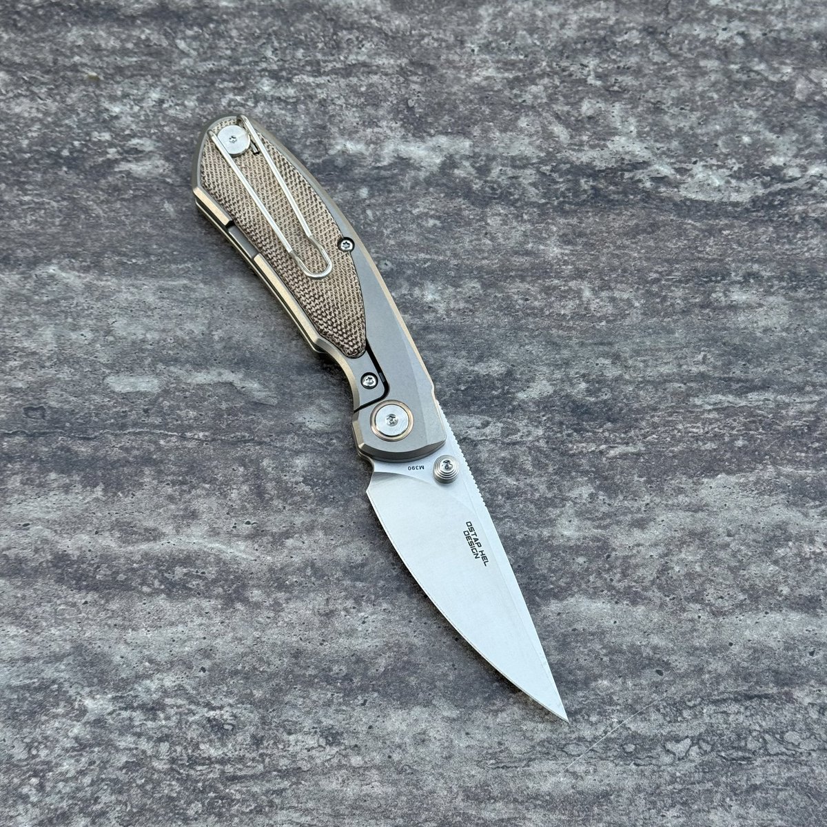 kapuga_pl's tweet photo. Bestech Lito BT2307B by Ostap Hel | Satin M390 Grey Titanium &amp; Natural Canvas Micarta Inlays
https://t.co/NC8zAlaBjq https://t.co/aqVglo50GB