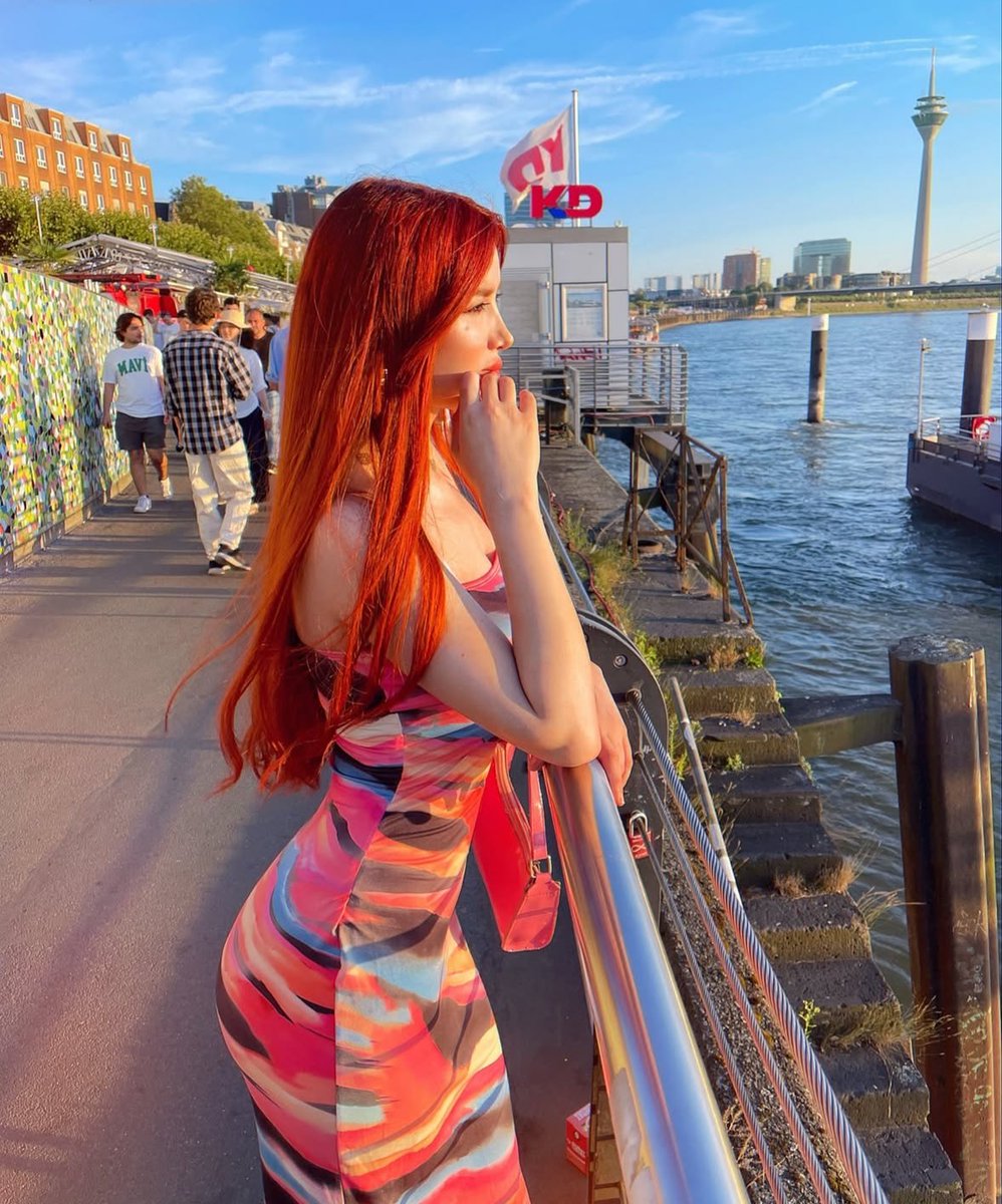 ꧁•⊹٭𝙰𝚖𝚋𝚎𝚛 𝚁𝚘𝚜𝚎 𝚃𝚎𝚖𝚙𝚎𝚜𝚝٭⊹•꧂ tweet media