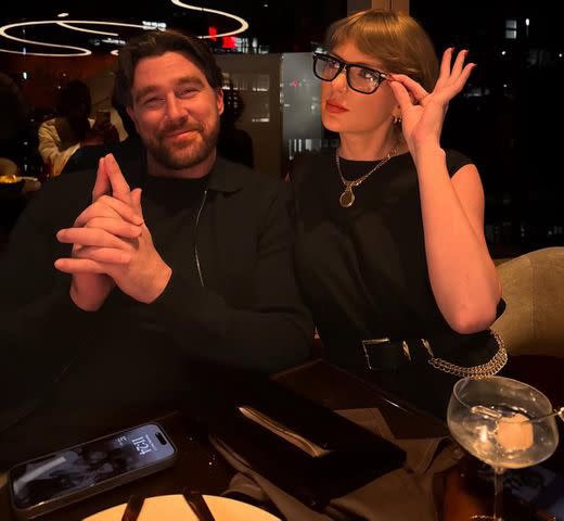 🚨| A source tells ET that Taylor Swift wanted to announce “The Life of a Showgirl” to support Travis Kelce his platform—just as he's always championed her.

"She wanted to save the news of her album for his podcast as a way of supporting Travis and his platform —just as he's