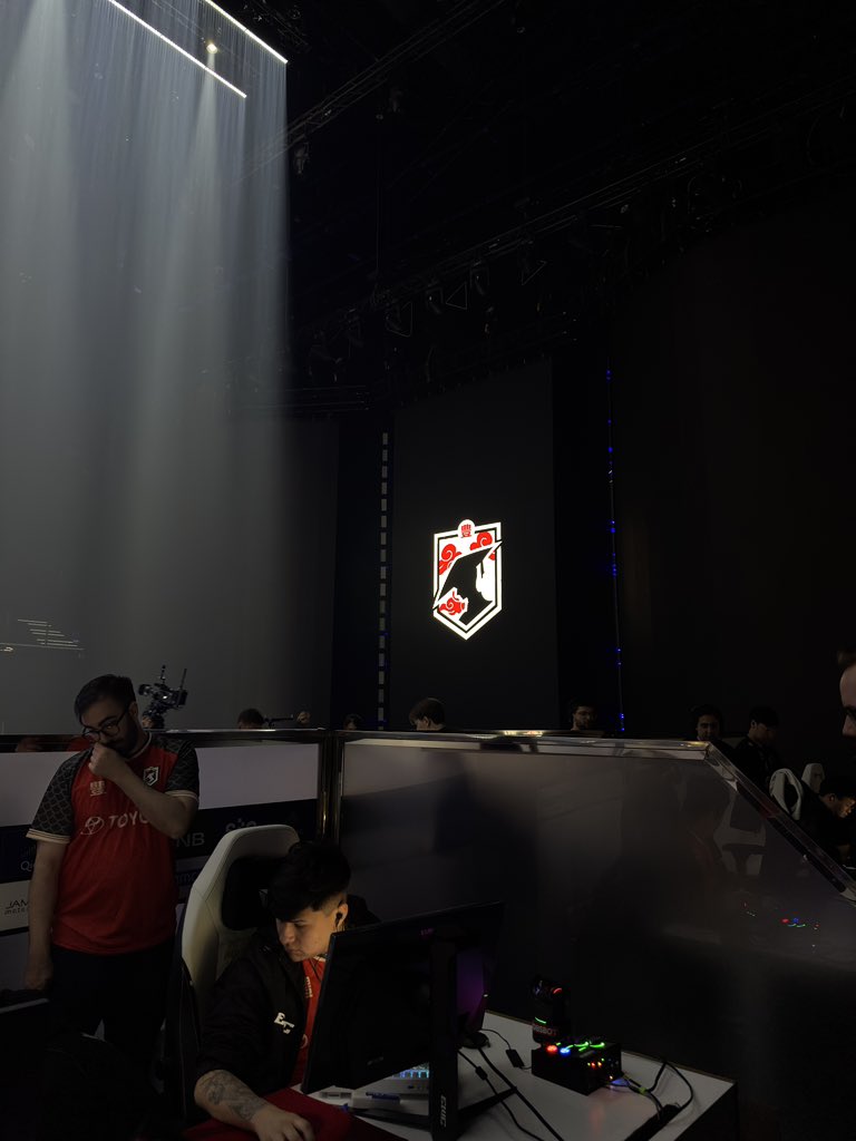 TOYO Axel N. tweet media