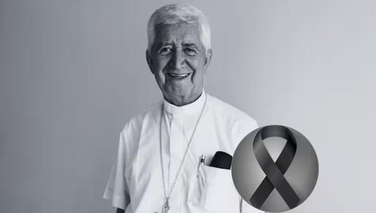 UAcuerdoPaz's tweet photo. Monseñor Nel Beltrán deja un legado en la conciencia de quienes amamos la red de la vida. Su anhelo y trabajo constante por mostrar que, más allá de las diferencias políticas o ideológicas la paz es el vínculo social al que todos debemos aportar cobran hoy más vigencia que nunca. https://t.co/cFz8QE8Ocq