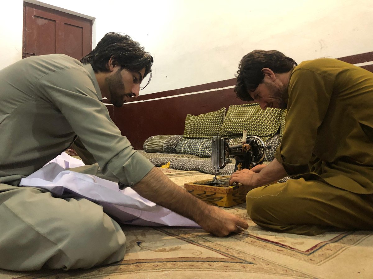Amir_Chamkani's tweet image. کل 14 اگست کے موقع پر ضلع کرم میں چمکنی نوجوانوں کے ساتھ امن کے حوالے سے تیاریاں جاری
ہم امن چاہتے ہے.
#Peace 
#wewantpeace