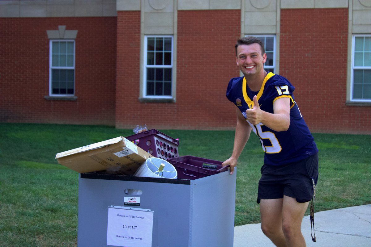 Jody Wright (@wrightjody) on Twitter photo Move in Day <a href="/murraystateuniv/">Murray State University</a> with a little help 💪 from <a href="/racersfootball/">Murray State Football</a>. Love this Team. Always willing to serve and work with a great attitude. We are all Blessed to be RACERS!! Big things happening on Campus!!! #GoRacers🏇 #Believe #FindAWay #MurrayState #Murray #MoveIn Move in Day <a href="/murraystateuniv/">Murray State University</a> with a little help 💪 from <a href="/racersfootball/">Murray State Football</a>. Love this Team. Always willing to serve and work with a great attitude. We are all Blessed to be RACERS!! Big things happening on Campus!!! #GoRacers🏇 #Believe #FindAWay #MurrayState #Murray #MoveIn