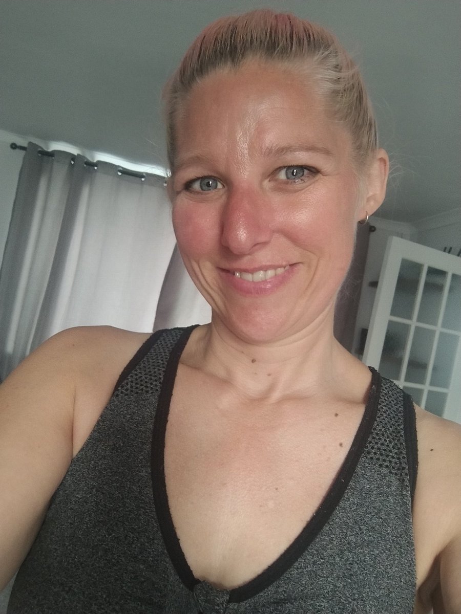 AlisonJaneOates's tweet photo. Feeling hot and sweaty after my little run
🥵 https://t.co/jOuppDybwY