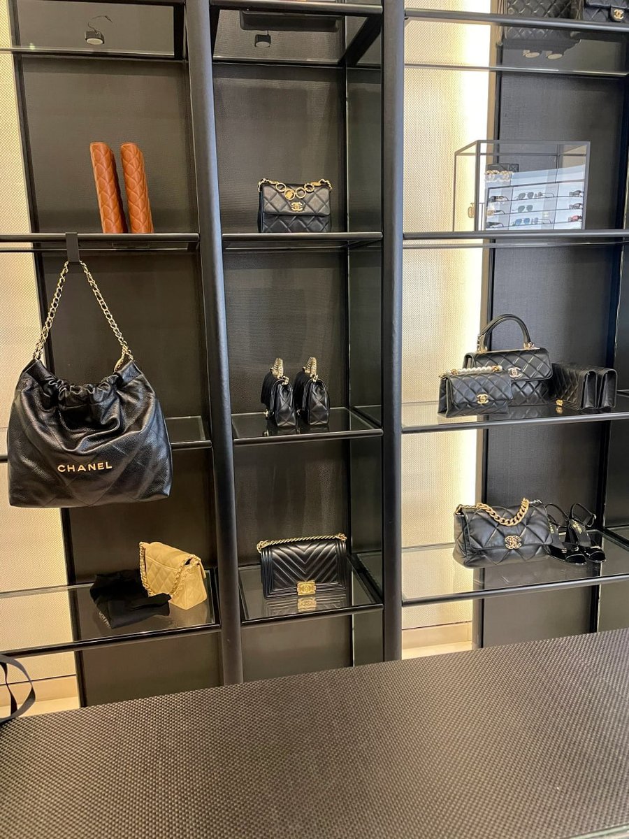 Amani2tw's tweet photo. "Stepping into Chanel heaven — where every shelf tells a story of timeless elegance 🖤✨ #Chanel #LuxuryStyle #IconicBags" https://t.co/NLwd9g88kC