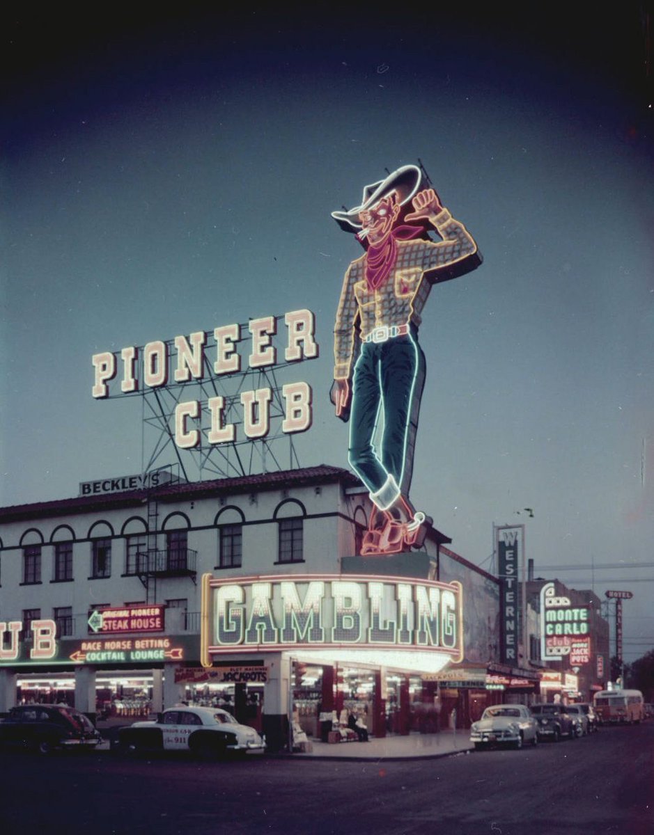 _GrandPaD's tweet photo. It's time @mayoroflasvegas step up to restore and maintain the iconic Vegas Vic neon sign. Vic will be 75 next May and for too long he's been neglected. Get the ball rolling and put Vic in the hands of those that'll maintain our city's historic symbol of welcome! #FixVic https://t.co/wibrVzpuXa
