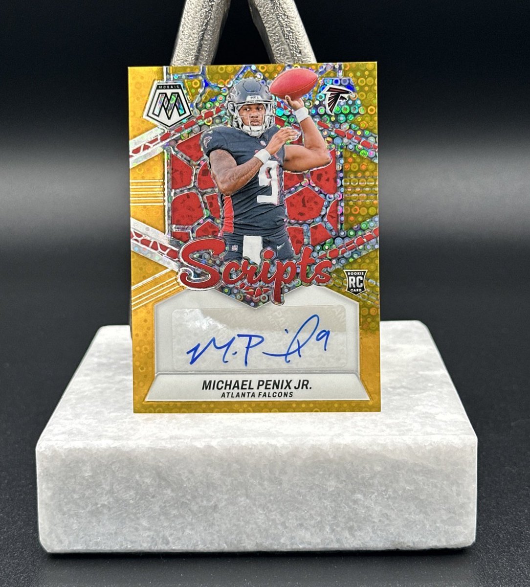 HeathElliott79's tweet photo. Mosaic Michael Penix Jr 

Gold No Huddle Auto /10 - $1,000 shipped 🤝

I know it’s not the biggest Penix but it’s an adequate Penix 😳 https://t.co/bLlmT8hdM8