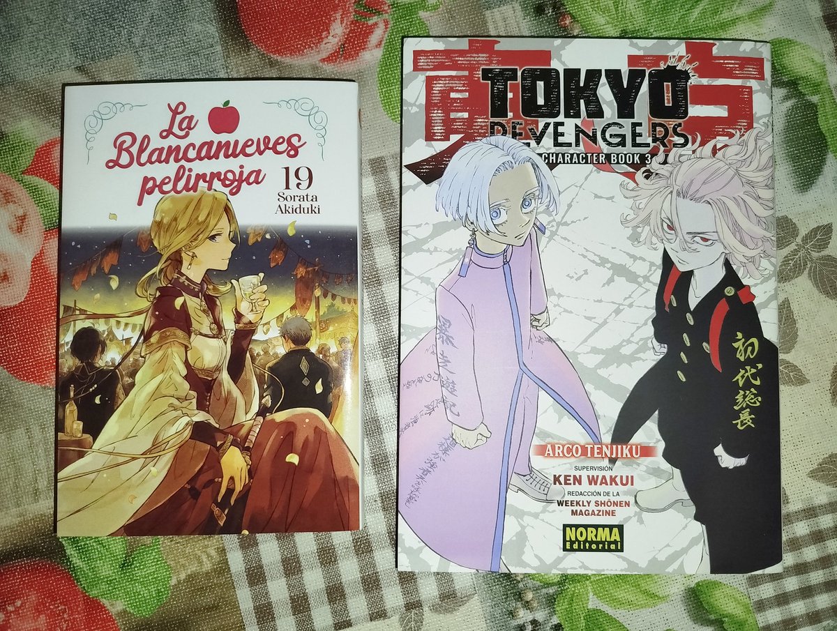 Últimas compras de <a href="/NormaEdManga/">NormaEdManga</a> 
Estoy feliz de tener un tomo nuevo de "La Blancanieves pelirroja" 💗
Ojalá el n°20 también salga en 2025 🙏🏻
Y bueno, Tokyo Revengers siempre tendrá un lugar especial en mi corazón y en la estantería ☺️