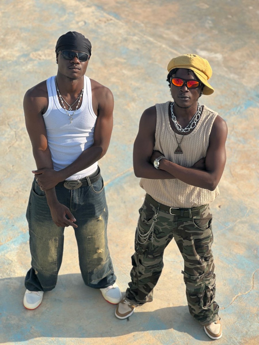 Cikoblakk's tweet image. “FINE” w/ @babel_nkn drops this Friday!
Get ready for the vibe you didn’t know you needed.
Turn it up, feel it, live it 🎶
#FINE #NewMusicFriday #Badmanera #cikoblakk #Newmusic
Pre-Save 🔗: cruxmusic.lnk.to/Fine