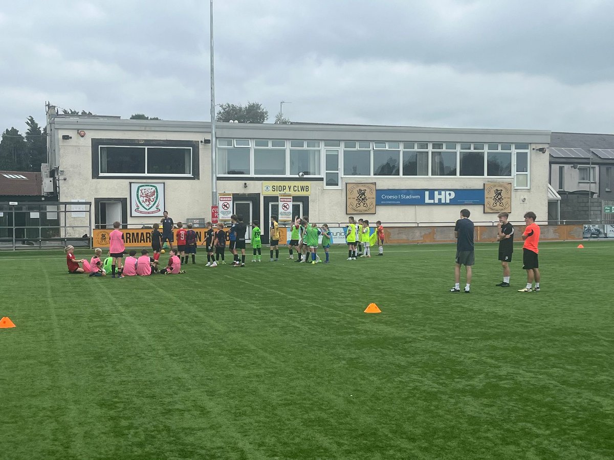 Carmarthen Town Academy tweet media