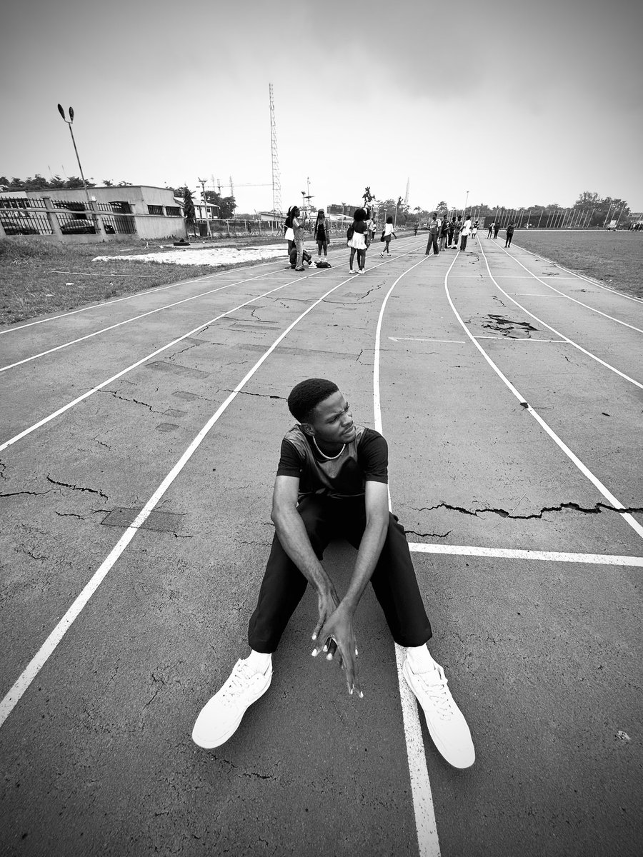 Officialamah_t's tweet image. Final year week; Day 3; Jersey day!

     #Finalyearweek #unilag #finalist