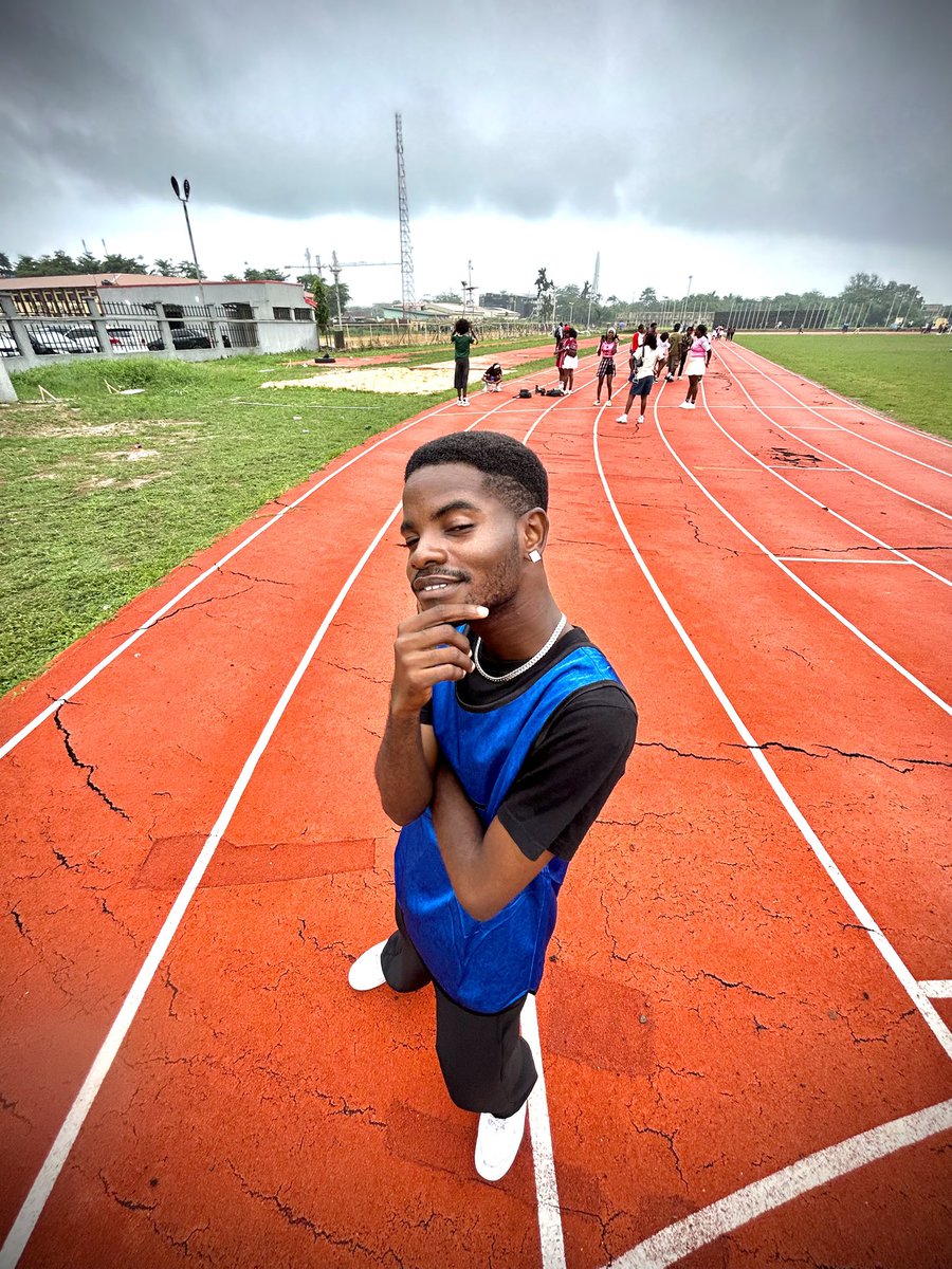 Officialamah_t's tweet image. Final year week; Day 3; Jersey day!

     #Finalyearweek #unilag #finalist