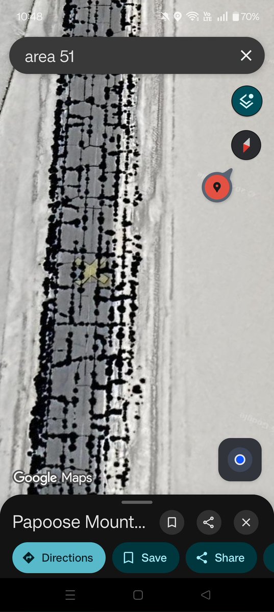 Shashank_Shank2's tweet photo. Umm, I did bit of a lookout at Area 51, Nevada. A Thread🧵
@elonmusk 
#Area51

No clue but I found a lot of similarities between vehicles, unidentified scraps, disturbing patterns🐕

(1/n) https://t.co/jJ0rzGE22X