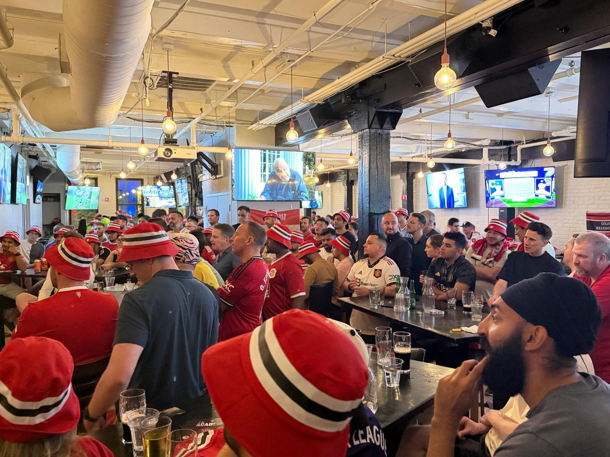 Sunday is gunna be bouncing with bucket hats. Join us Sunday <a href="/TheoryChicago/">Theory Chicago</a> to support the mighty reds! #mufchicago #mufc #ManchesterUnited