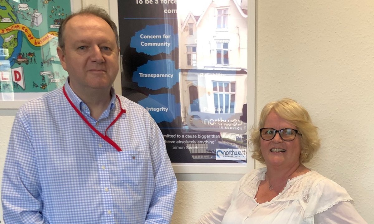 A massive #thankyou to Hayley Hulme, Chief Executive of North West Housing Services for inviting me to deliver an in person financial wellbeing #event attended by lots of her colleagues at their Toxteth offices in #Liverpool.

#NorthWest #SocialHousing #Partnerships #Communities
