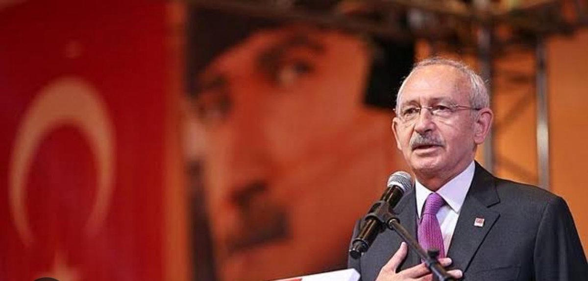 DÜRÜST LİDER#KEMAL KILIÇDAROĞLU 

‼️Sayın Kemal Kılıçdaroğlu, 13 yıllık genel başkanlığı boyunca siyaseti hiçbir zaman kişisel çıkarların aracı haline getirmemiş; partinin kurumsal kimliğini koruyarak, ilkelerinden taviz vermeden görev yapmıştır. Devletine ve milletine sadakatle