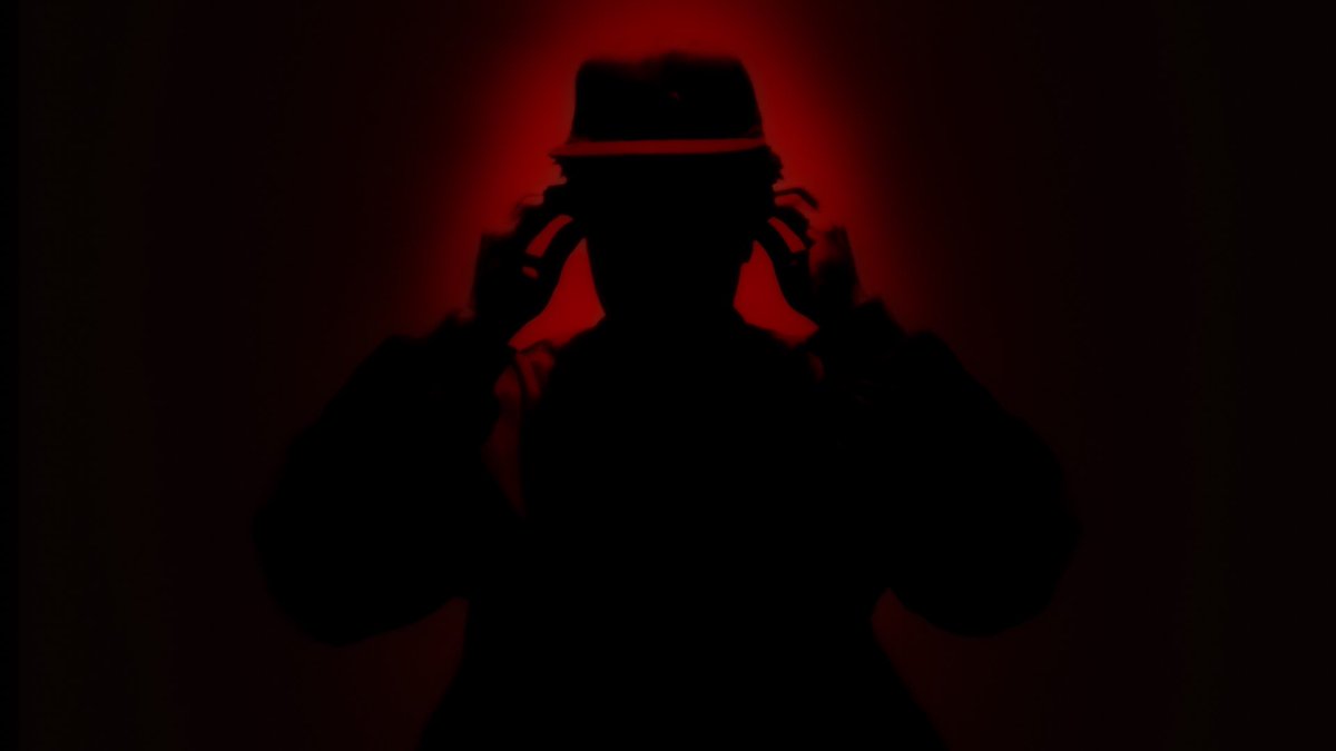 For Days <a href="/melvitto/">mel</a> &amp; <a href="/_ayo_mipo/">AYOMIPO♠️</a>
 
Silhouette Portraits.
07/25.

stem.ffm.to/fordays