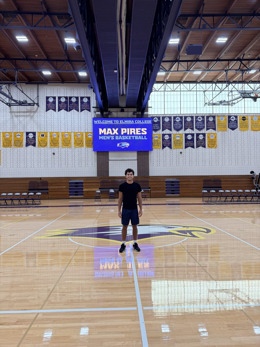 Thank you coach Tobin for the amazing tour I had an amazing time on campus!@MPrepBBB <a href="/CoachDT31/">Denis Tobin</a> <a href="/Tom_Dicolella/">Tom DiColella</a> <a href="/RecruitTheBronx/">RecruitTheBronx</a>
