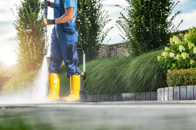 JSchmidtNetwork's tweet photo. Care and maintenance of your concrete can keep your solid surfaces outside in tip-top shape for years to come.  https://t.co/fu5fbjpWcj
#ConcreteCare #HomeOwner #TheJaneSchmidtRealEstateNetwork https://t.co/hnHXiAGS9T