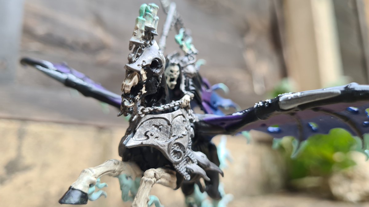 TukiTheCatDemon's tweet image. Honestly, I love him. Even if some of this flames fell off and he's a bit scuffed.
First time building and painting a #warhammer #minature #nighthaunt