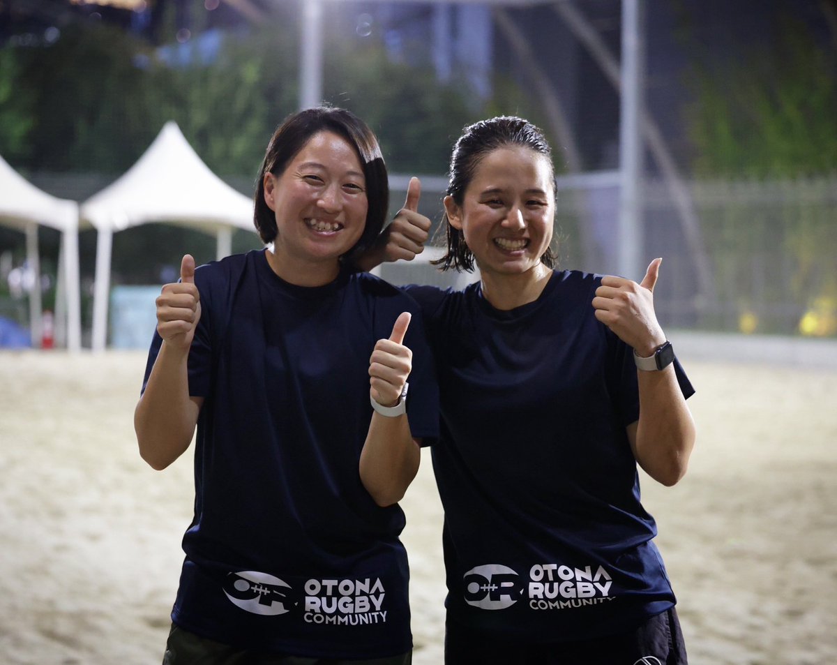関東ビーチラグビーサークル(後期)も、
塩崎優衣さん、辰己千亜希さんの
元女子ラグビー選手の2人、
「ゆっちーズ」が講師を務めます😆💪

現役を引退後も #おとラグ で
ラグビーの楽しさを惜しみなく
共有してくれる2人❤️

誰よりも楽しむ笑顔がかわいい
素敵なペアにも注目🤩🌟