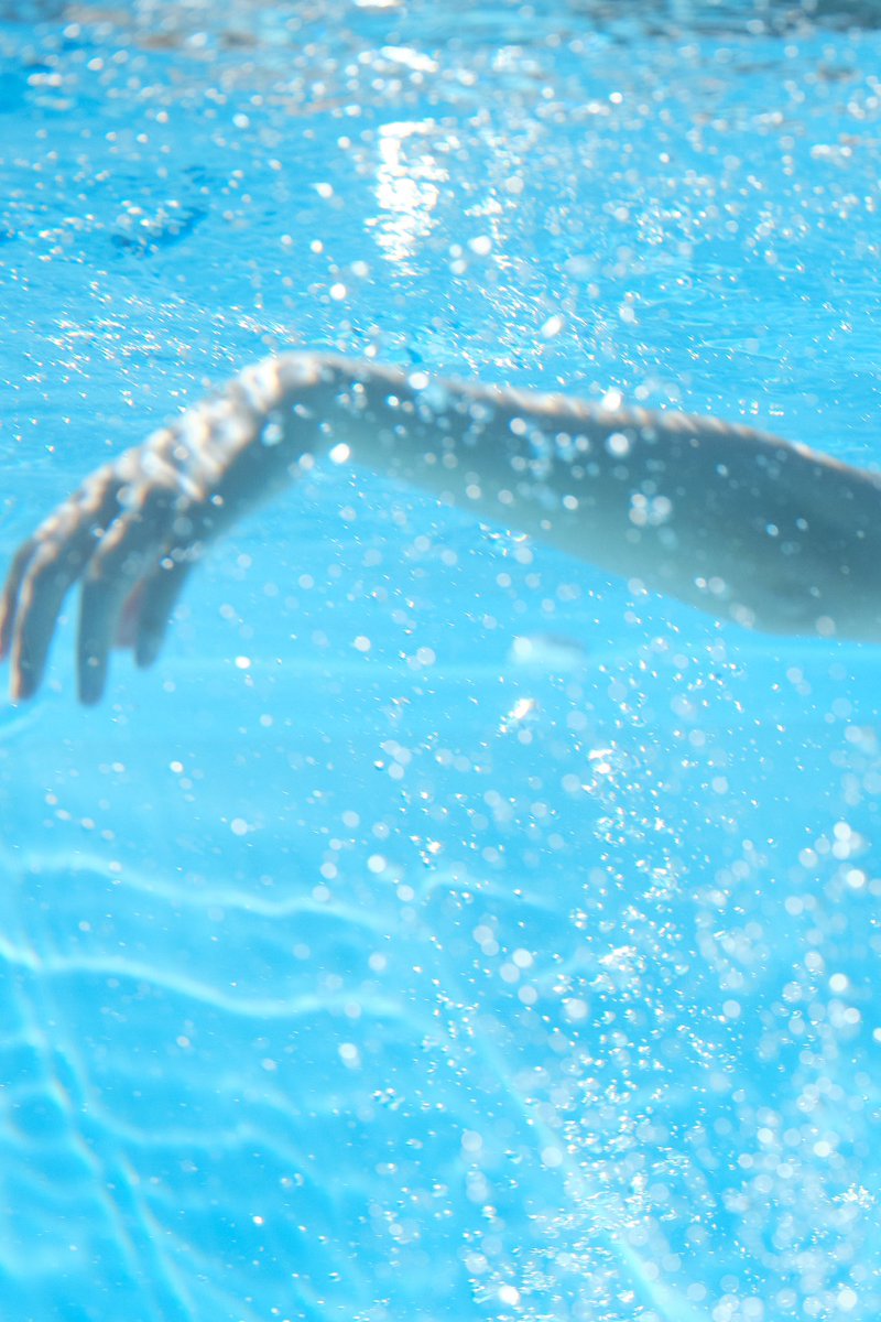 8ru_chica______'s tweet image. 【my work】

nanahaさんと大野綾音さんの
音楽ユニット「Sui.」のアーティスト写真を撮影担当いたしました。

初めて水中写真でお仕事のご依頼をいただきました。
有難うございます！

#mywork