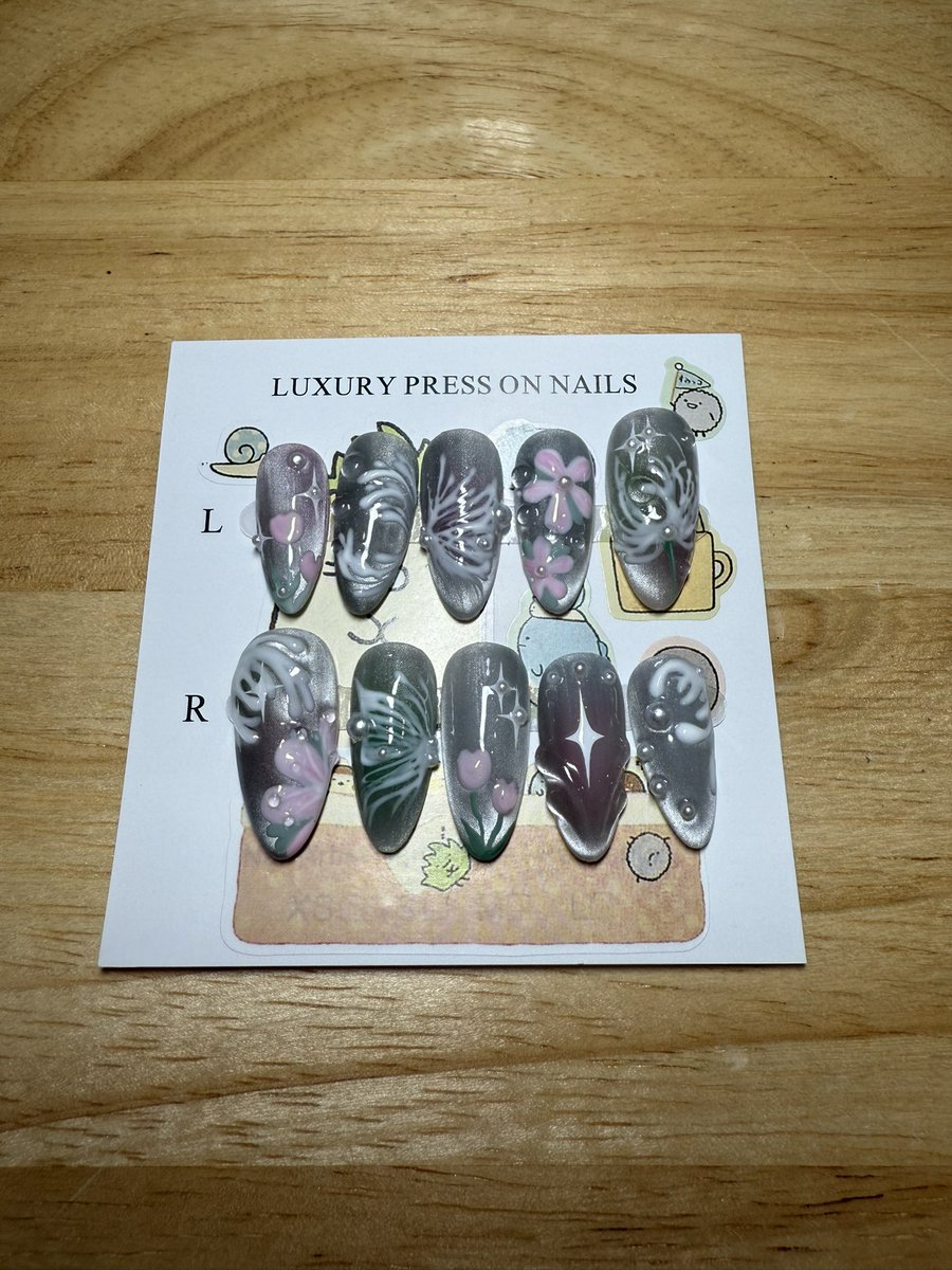annzerly's tweet photo. the nails look absolutely gorgeous 🥹the seller is superrrrrr kind and understanding thank you so much!! 🫶🏻🫶🏻#aikokidwareview https://t.co/esY9qNITCj