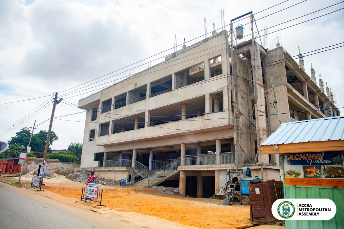 Mayor of Accra leads enforcement of building permit regulations

ama.gov.gh/news-details.p…