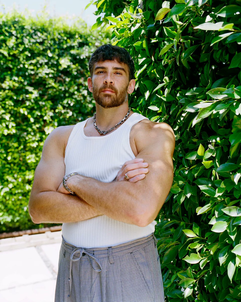 emily_giselle's tweet image. If Hasan's GQ article was propaganda, consider me fully radicalized. Mutual aid comes in many forms, and mi amor served👏🏼