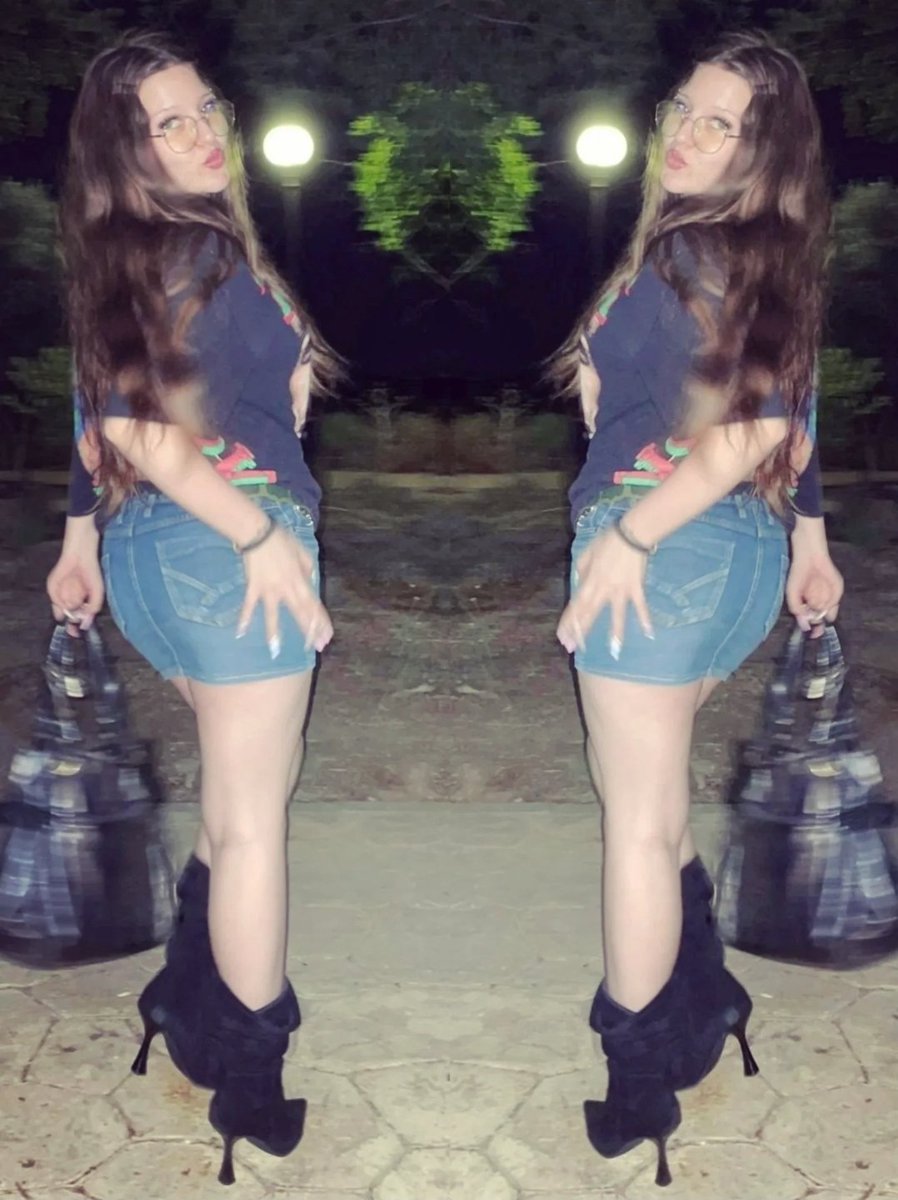 weed4diwi's tweet photo. 💋💋 https://t.co/hfoCgti7Jw