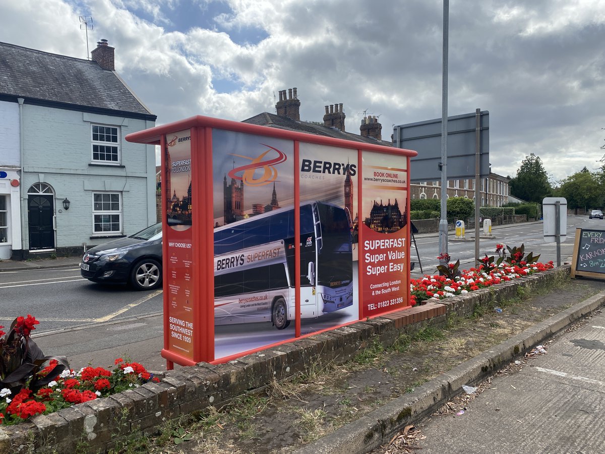 CarlyPressLtd's tweet image. Spotted these graphics while out and about? 🚏
Printed in our workshop and expertly fitted on site by our team, they’re designed to withstand all weather. An excellent way to brighten the wait and keep branding front and centre.

@BerrysCoaches
#printanddesign #somersetbusiness