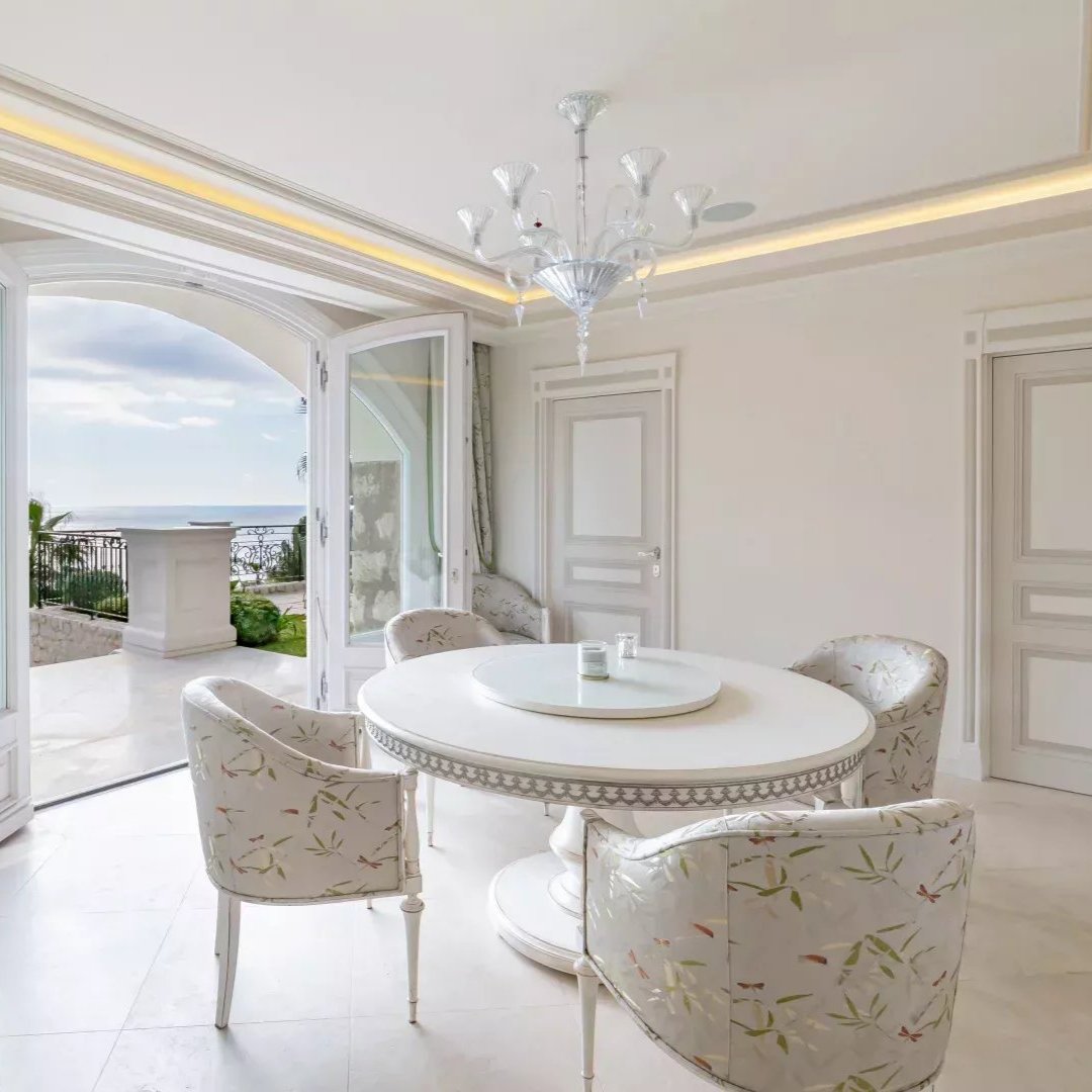 MGroupLuxury's tweet photo. 📍 Cap-d'Ail, France
👤 @mgroupluxury

Mathieu Rochette
📲 305-343-1438
📧 mr@compass.com

Browse more international listings. Link in Bio. 🌐

#internationallisting #capdail #france #frenchriviera #luxuryvilla #belleepoque #seaviewvilla #mediterraneanviews #coastalliving #mgroup https://t.co/yqwwkCzWZR