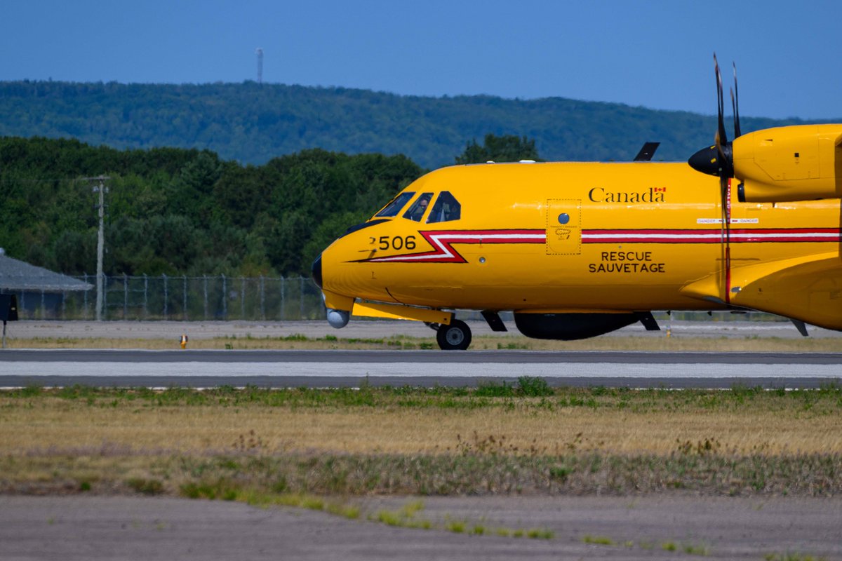 RCAF_ARC's tweet photo. Welcome to 14 Wing Greenwood, Kingfisher! The CC-295, Canada’s new fixed-wing #SAR aircraft, has arrived. #413Sqn continues their training to be mission-ready in 2026, boosting Canada’s #SearchAndRescue capability. https://t.co/bW5MEhBC1h