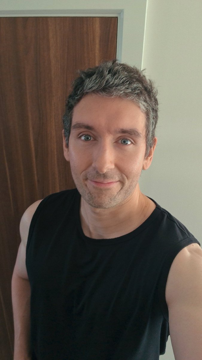 Lordacris tweet media