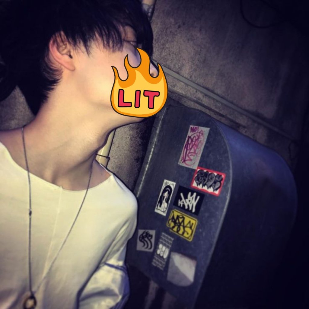 るん tweet media