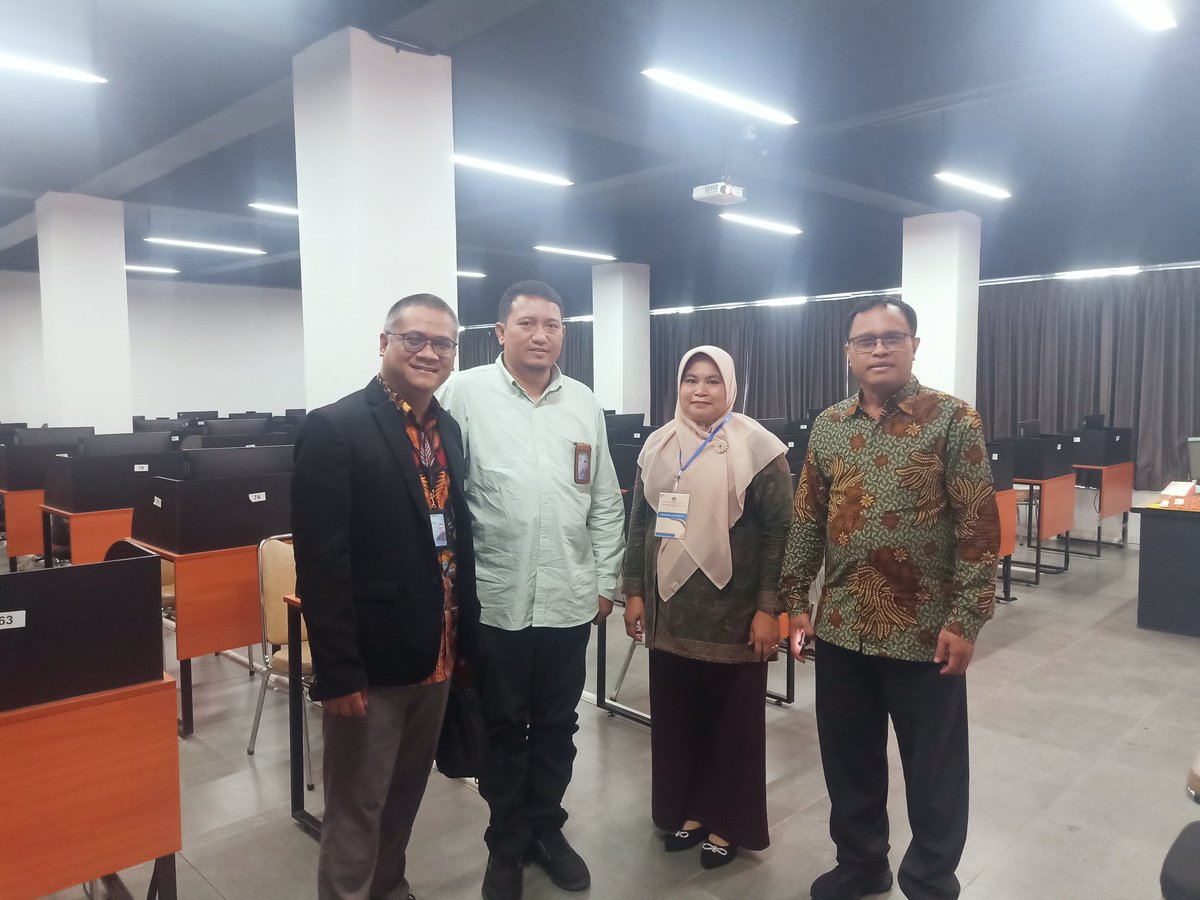 asephs82's tweet photo. Monitoring dan Evaluasi Pelaksanaan Uji Kompetensi Mahasiswa Bidang Kesehatan Masa Transisi Periode II Gelombang 2 tahun 2025
- Universitas Indonesia
- Universitas Binawan https://t.co/u2axvcqbsn