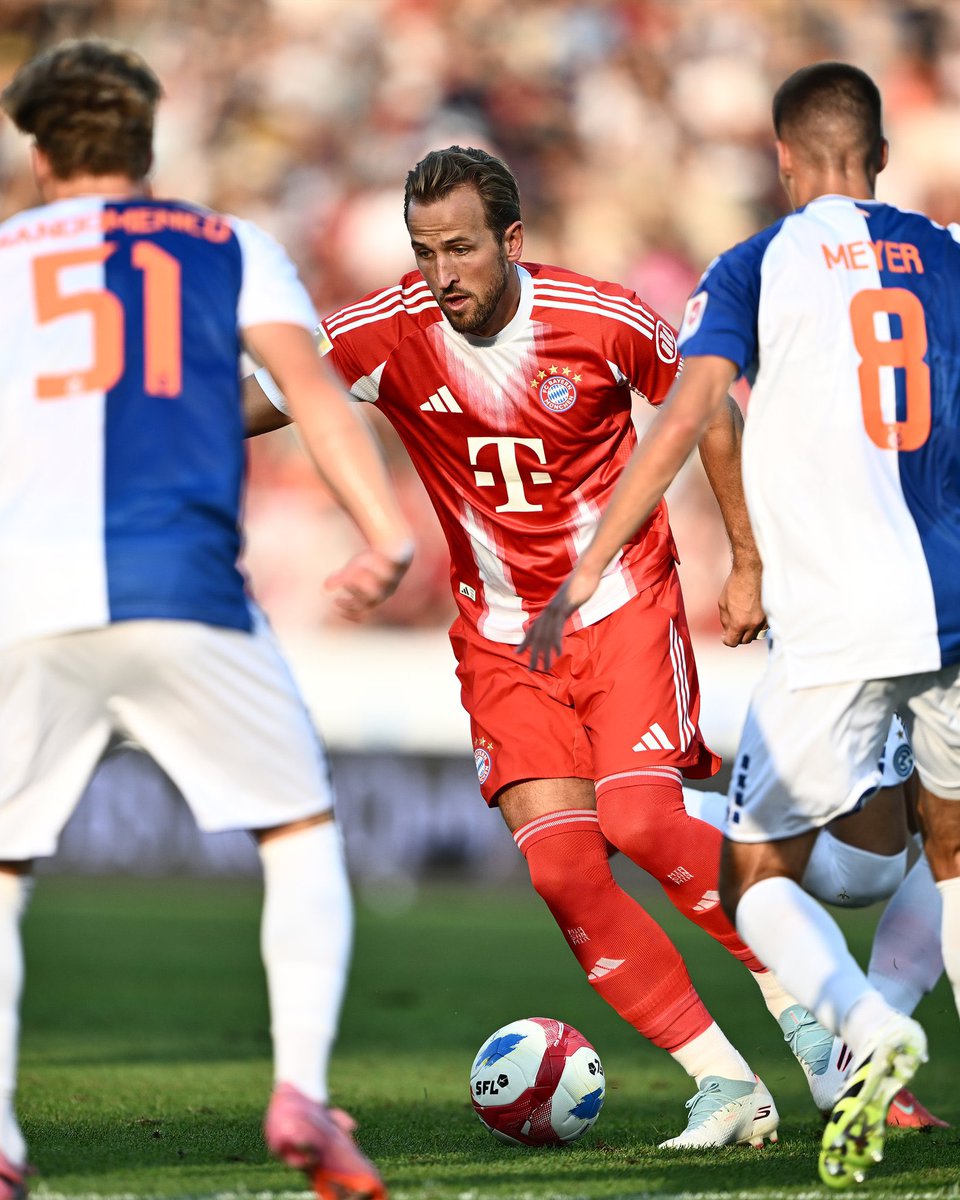 FCBayernUS's tweet photo. Strong performance in Zurich!🔥 We’ve won every preseason match! ✔️
Catch the highlights from #GCZFCB ▶️🔴https://t.co/KV94giMLnq
#MiaSanMia #FCBayern https://t.co/gGd7GvGXxK