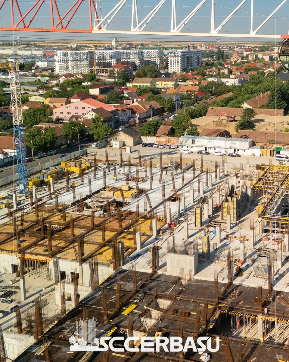 ConstructiiErb's tweet photo. Fiecare fundație ridicată astăzi poate însemna o viață salvată mâine. Viitorul 𝐒𝐩𝐢𝐭𝐚𝐥 𝐝𝐞 𝐁𝐨𝐥𝐢 𝐈𝐧𝐟𝐞𝐜𝐭̦𝐢𝐨𝐚𝐬𝐞 𝐬̦𝐢 𝐏𝐧𝐞𝐮𝐦𝐨𝐥𝐨𝐠𝐢𝐞 din Oradea prinde contur cu fiecare etapă dusă la bun sfârșit.

Construim pentru viitor.
În România. 📷 https://t.co/SBxmeNrFMh