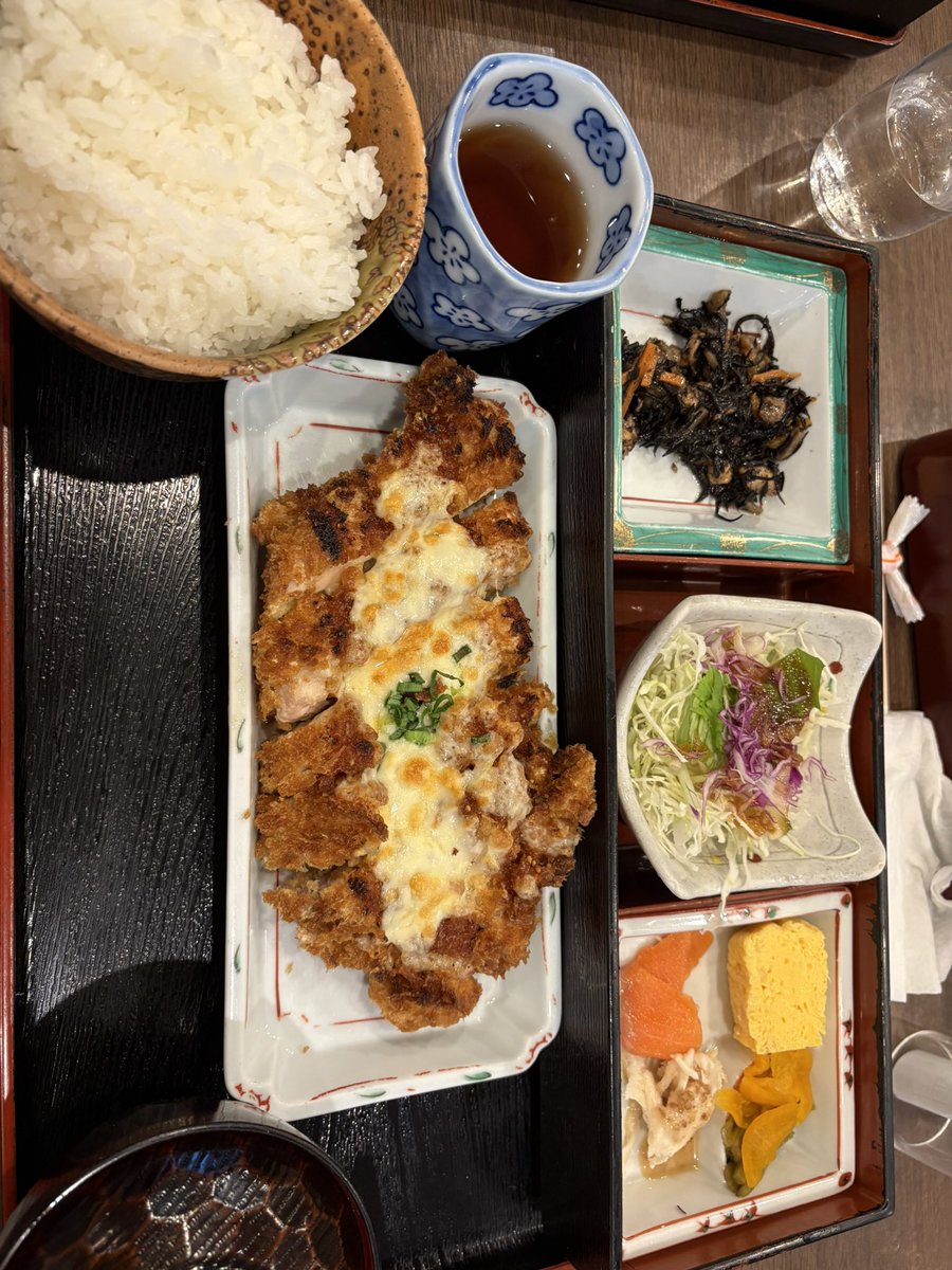 太りたくない ＜ 吐くのだるい で最悪😆