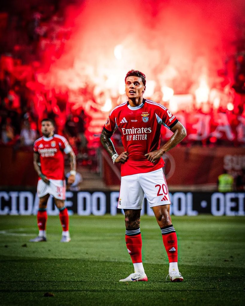 1amorbenfica's tweet photo. Clubes com mais presenças na Champions:

1️⃣ Real Madrid
2️⃣ Benfica 
3️⃣ Ajax

O maior de Portugal e um dos maiores do mundo! https://t.co/skKUVeO78X