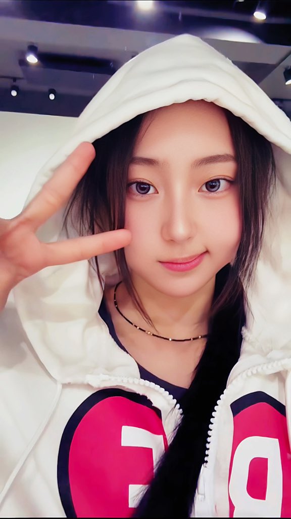 𝒥𝒾𝓎𝑜𝑜𝓃

4k pict
#vvup #jiyoon #비비업 #지윤