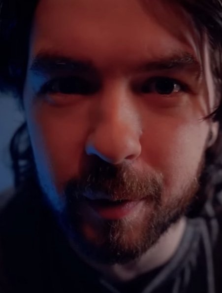 "I'm sooooo fucking bored. Someone, just do something, for fuck's sake."