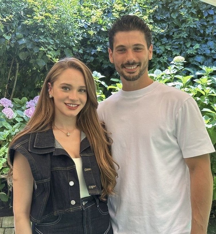 We want them back
<a href="/nowtvturkiye/">NOW</a> <a href="/medyapimresmi/">MEDYAPIM</a> <a href="/hudutsuzsevda_/">Hudutsuz Sevda</a> 
#HudutsuzSevda #HalZey #MirayDaner #DenizCanAktaş