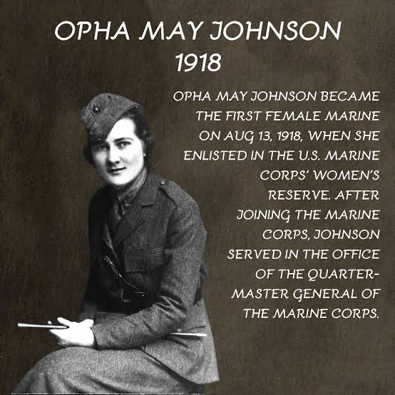 perezhabib's tweet photo. #UnDíaComoHoy, de 1918
#OphaMayJohnson rompe moldes y se convierte en la primera mujer admitida oficialmente en el Cuerpo de Marines de EE. UU… La igualdad también marcha al paso militar.

#QuéCosa! https://t.co/chn90wmGpm