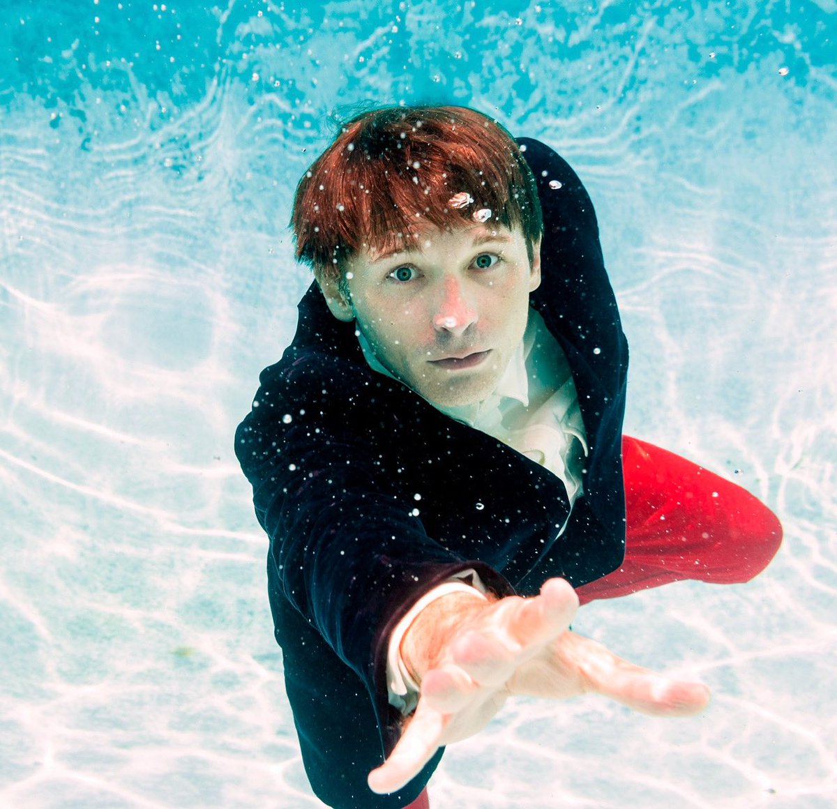 “Underwater Moments” - those times when life feels so heavy that you’re literally drowning &amp; learning to breathe again. This wasn’t just another shoot with Rachael Thompson, it was about capturing something real. Sometimes the most beautiful content comes from the deepest places.
