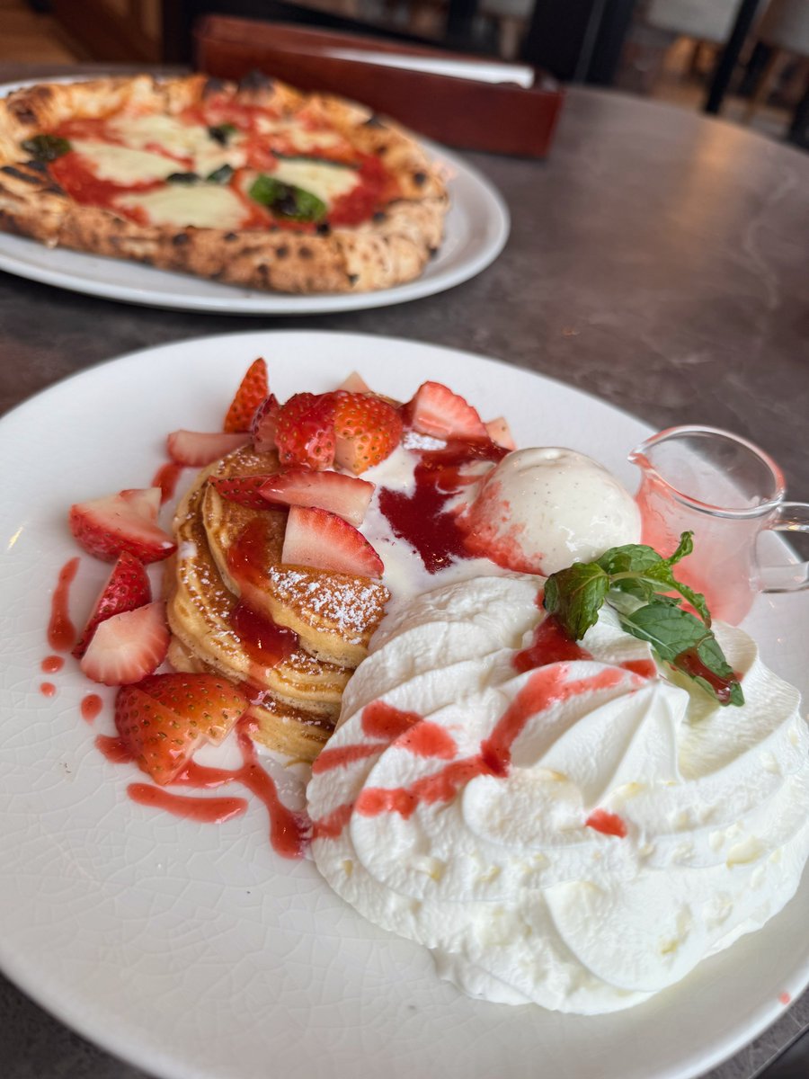 おっおー
パンケーキ🥞を食べたヨ✋❗️