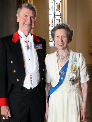 Princess Anne, 75 this week, is catching rave reviews. The busiest royal, she is reliable, unfussy, devoted to her late mother and a  support for King Charles. A strong minded Sun Pluto in Leo she has a dutiful, socially conscious Moon Saturn in Virgo.
star4cast.com/princess-anne-…